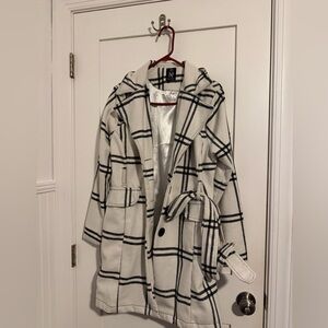 Ashley By 26 International Black and White Plaid Trench Coat